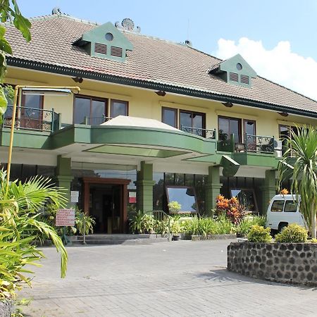 Hotel Winotosastro Garden Yogyakarta Eksteriør billede