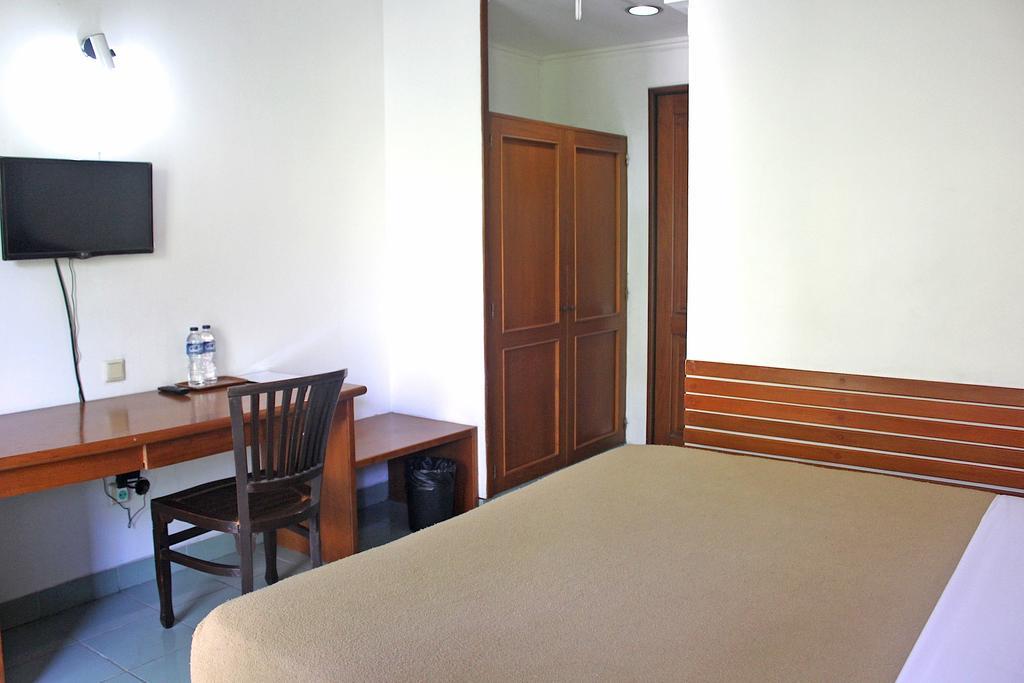 Hotel Winotosastro Garden Yogyakarta Eksteriør billede